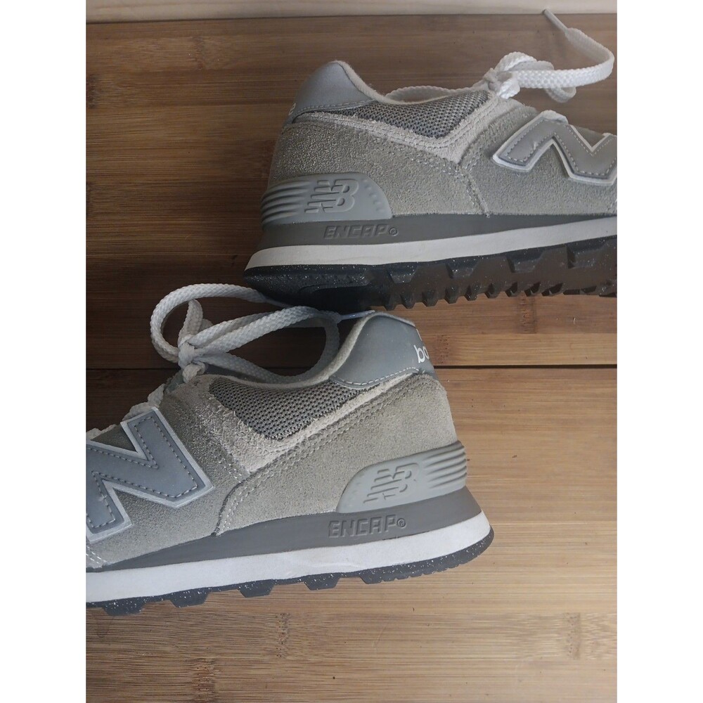 New Balance 574 Core Grey/White Size 7.5 MENS - EUC - Picture 15 of 16